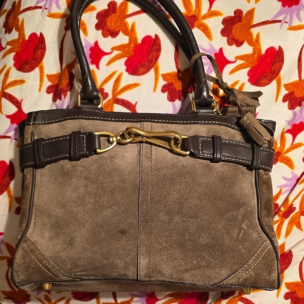 Elegant Brown Leather Handbag